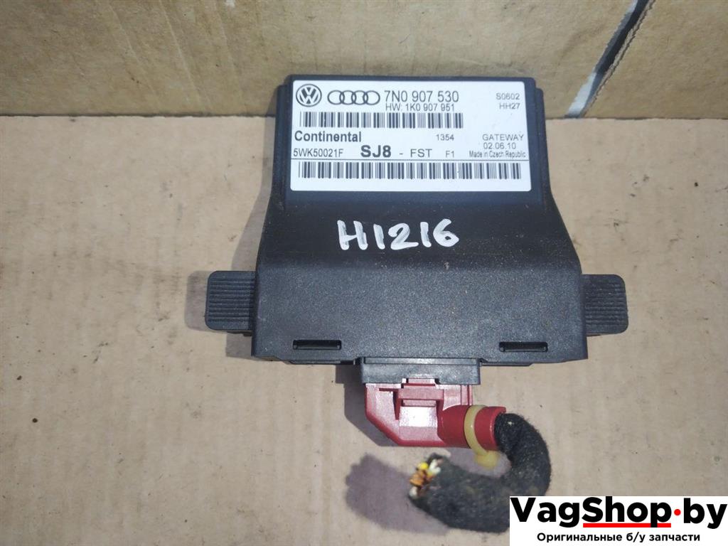 диагностический интерфейс Volkswagen Golf Plus 2 поколение 2010, 1.6 л., TDi, CAY, дизель, МКПП, черный, хетчбэк 5 дв., передний привод, 1K0907951, 7N0907530 - фото №1