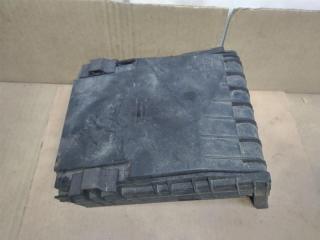 крышка блока предохранителей Volkswagen Golf Plus 2 поколение 2010, 1.6 л., TDi, CAY, дизель, МКПП, черный, хетчбэк 5 дв., передний привод, 1K0937132F