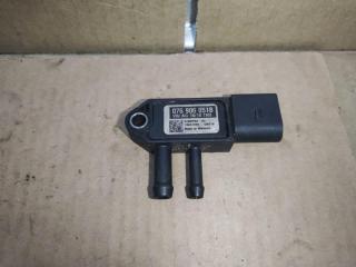 датчик давления (температуры) выхлопных газов Volkswagen Golf Plus 2 поколение 2010, 1.6 л., TDi, CAY, дизель, МКПП, черный, хетчбэк 5 дв., передний привод, 076906051B