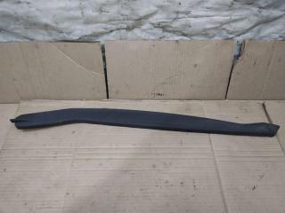 молдинг двери передней правой Volkswagen Golf Plus 2 поколение 2010, 1.6 л., TDi, CAY, дизель, МКПП, черный, хетчбэк 5 дв., передний привод, 5M0837382C