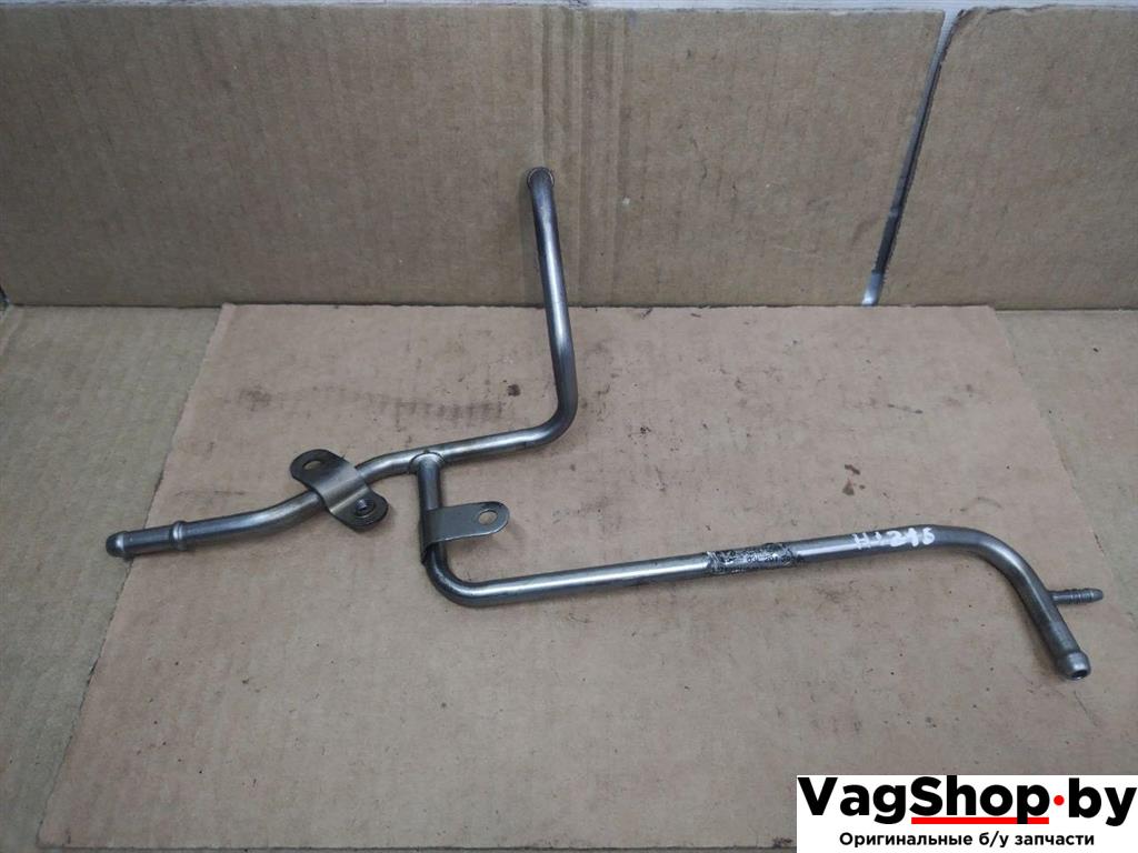 трубка топливная Volkswagen Golf Plus 2 поколение 2010, 1.6 л., TDi, CAY, дизель, МКПП, черный, хетчбэк 5 дв., передний привод, 03L201360R - фото №1