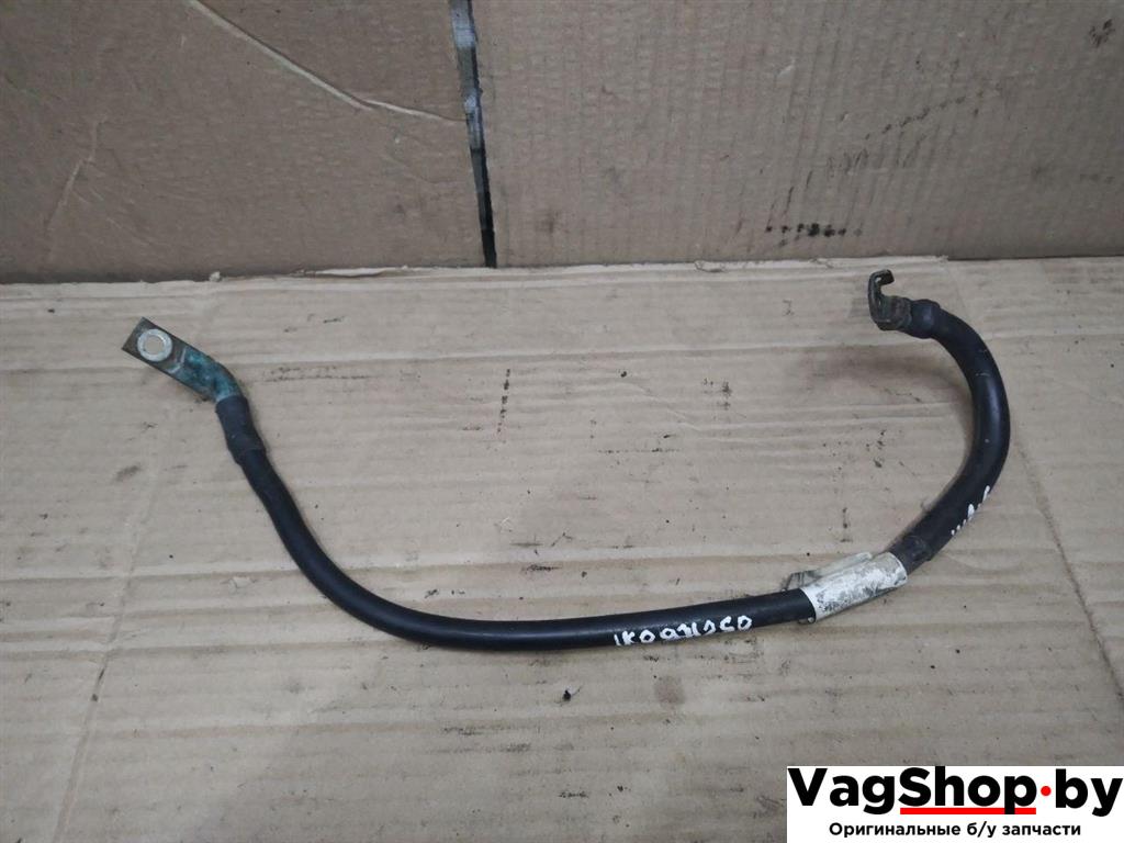 минусовой провод аккумулятора Volkswagen Golf Plus 2 поколение 2010, 1.6 л., TDi, CAY, дизель, МКПП, черный, хетчбэк 5 дв., передний привод, 1K0971250 - фото №1