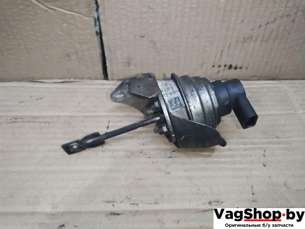 клапан управления турбиной (актуатор) Volkswagen Golf Plus 2 поколение 2010, 1.6 л., TDi, CAY, дизель, МКПП, черный, хетчбэк 5 дв., передний привод, 03L253016T, 7755175001 - фото №1