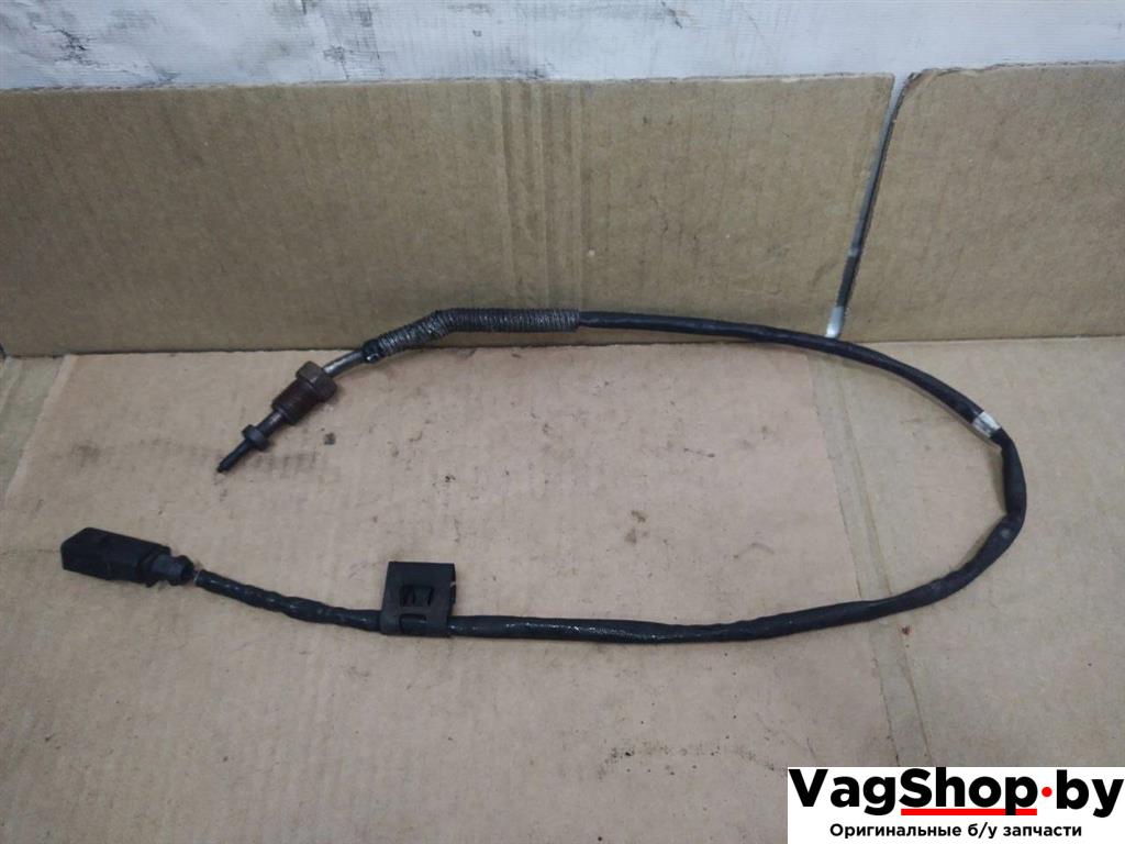 датчик давления (температуры) выхлопных газов Volkswagen Golf Plus 2 поколение 2010, 1.6 л., TDi, CAY, дизель, МКПП, черный, хетчбэк 5 дв., передний привод, 03L906088EC - фото №1