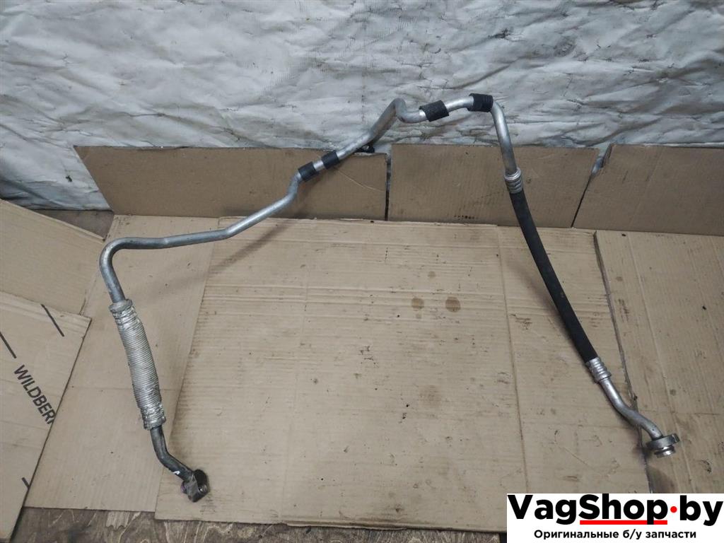 трубка кондиционера Volkswagen Golf Plus 2 поколение 2010, 1.6 л., TDi, CAY, дизель, МКПП, черный, хетчбэк 5 дв., передний привод, 1K0820743FD - фото №1