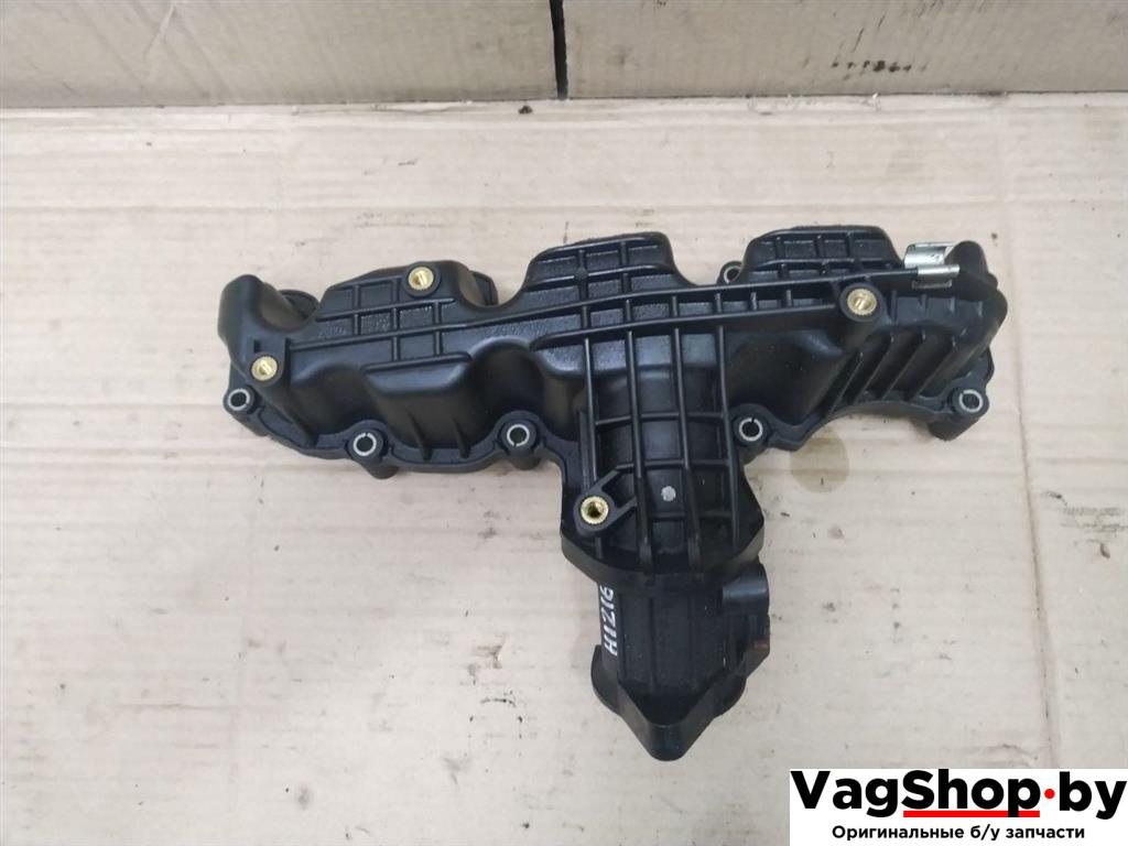 коллектор впускной Volkswagen Golf Plus 2 поколение 2010, 1.6 л., TDi, CAY, дизель, МКПП, черный, хетчбэк 5 дв., передний привод, 03L129711AL - фото №1