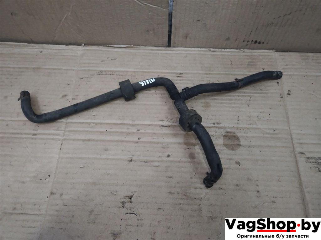 патрубок (трубопровод, шланг) Volkswagen Golf Plus 2 поколение 2010, 1.6 л., TDi, CAY, дизель, МКПП, черный, хетчбэк 5 дв., передний привод - фото №1