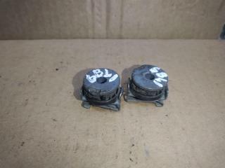 крепление фары левой Volkswagen Caddy 3 поколение [рестайлинг] 2012, 2.0 л., TDi, CFH, дизель, АКПП, белый, минивэн, передний привод