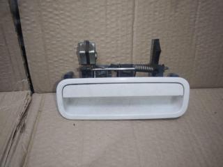 ручка открывания багажника Volkswagen Caddy 3 поколение [рестайлинг] 2012, 2.0 л., TDi, CFH, дизель, АКПП, белый, минивэн, передний привод, 2K5827565D