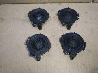 динамик высокочастотный (пищалка) Audi Q7 4L 2008, 3.0 л., TDi, дизель, АКПП, черный, внедорожник 5 дв., полный привод, 4F0035399A