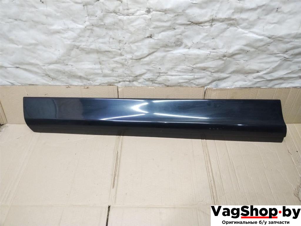 молдинг двери передней левой Audi Q7 4L 2008, 3.0 л., TDi, дизель, АКПП, черный, внедорожник 5 дв., полный привод, 4L0853959E, 4L0853959F - фото №1