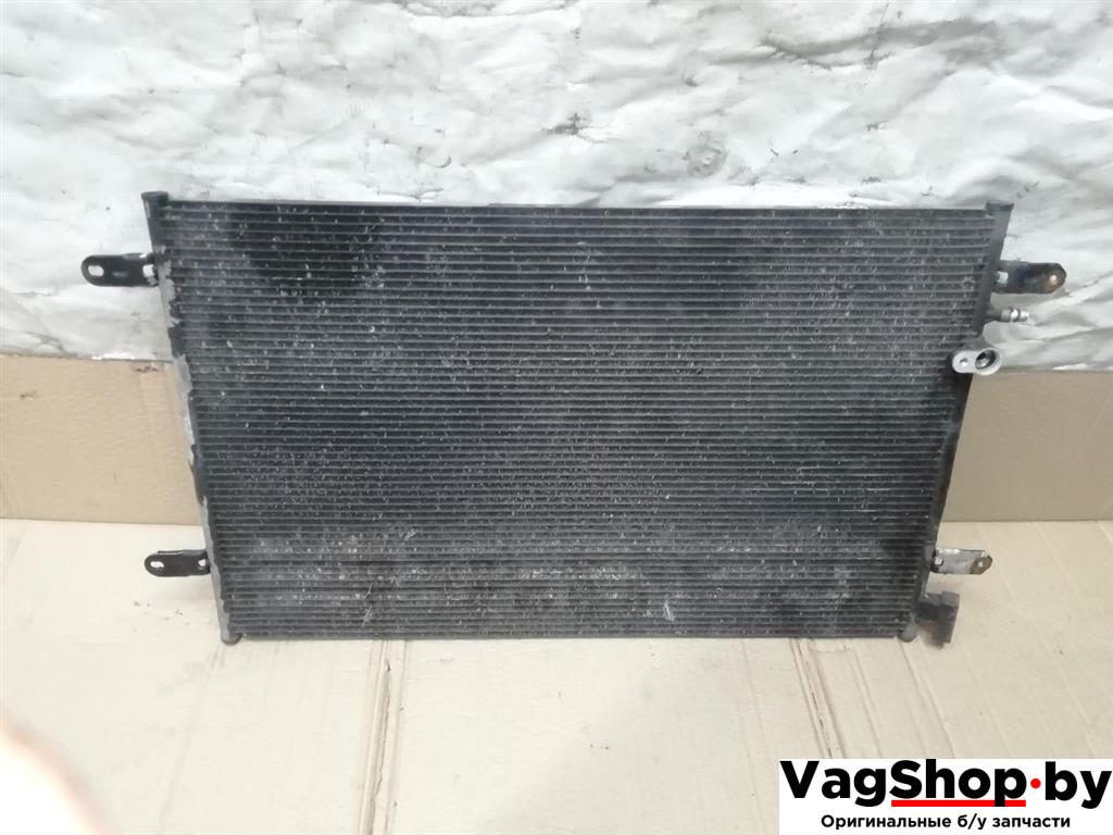 радиатор кондиционера Audi A6 4F/C6 2007, 3.0 л., TDi, ASB, дизель, АКПП, голубой, универсал, полный привод, 4F0260401M - фото №1