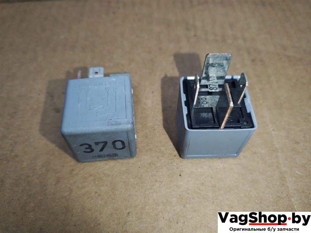 реле (прочие) Audi Q7 4L 2008, 3.0 л., TDi, дизель, АКПП, черный, внедорожник 5 дв., полный привод, 370, 8D0951253 - фото №1