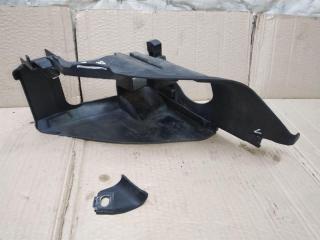 крепление фары правой Audi Q7 4L 2008, 3.0 л., TDi, дизель, АКПП, черный, внедорожник 5 дв., полный привод