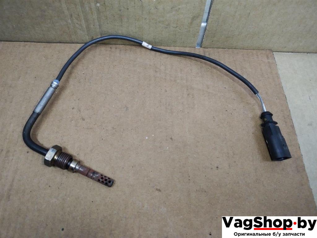 датчик давления (температуры) выхлопных газов Audi Q7 4L 2008, 3.0 л., TDi, дизель, АКПП, черный, внедорожник 5 дв., полный привод, 059906088A - фото №1