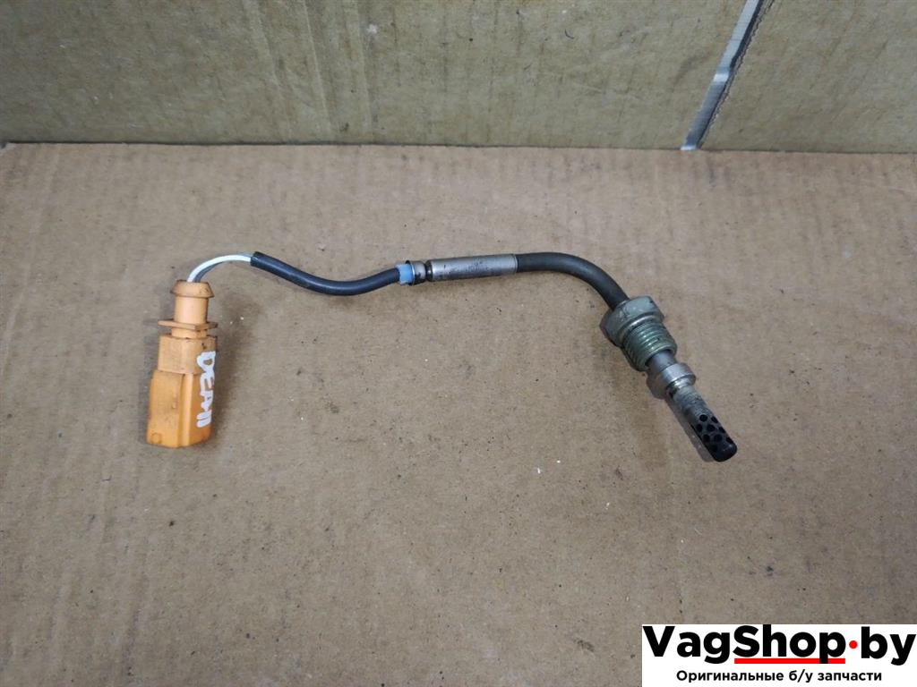 датчик давления (температуры) выхлопных газов Audi Q7 4L 2008, 3.0 л., TDi, дизель, АКПП, черный, внедорожник 5 дв., полный привод, 059906088K - фото №1