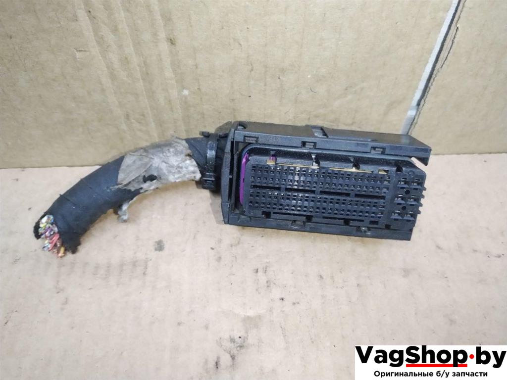 Разъем (фишка) проводки Audi Q7 4L 2008, 3.0 л., TDi, дизель, АКПП, черный, внедорожник 5 дв., полный привод, 7L0906385A - фото №1