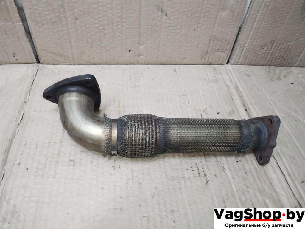 труба приемная глушителя Audi Q7 4L 2008, 3.0 л., TDi, дизель, АКПП, черный, внедорожник 5 дв., полный привод, 059131789L - фото №1