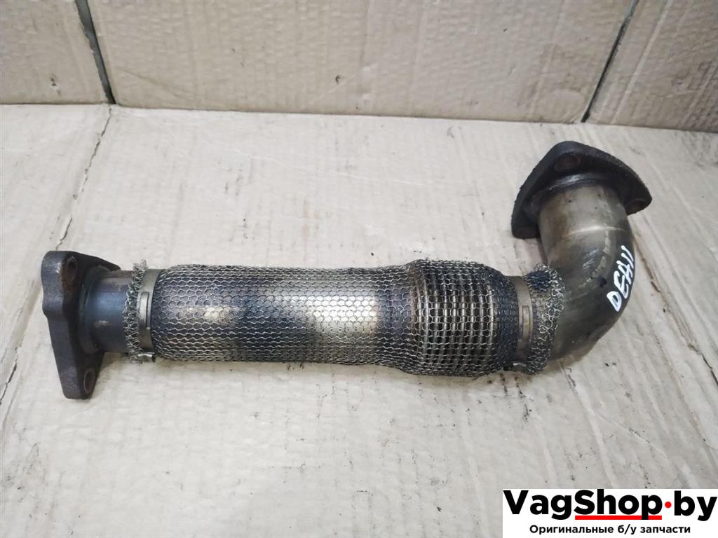 труба приемная глушителя Audi Q7 4L 2008, 3.0 л., TDi, дизель, АКПП, черный, внедорожник 5 дв., полный привод, 059131790L - фото №1