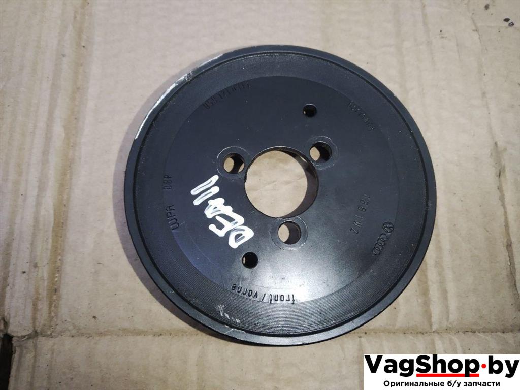 шкив помпы Audi Q7 4L 2008, 3.0 л., TDi, дизель, АКПП, черный, внедорожник 5 дв., полный привод, 059121031L - фото №1