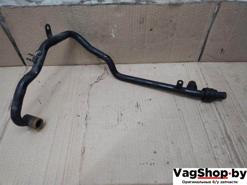 трубка охлаждающей жидкости Audi Q7 4L 2008, 3.0 л., TDi, дизель, АКПП, черный, внедорожник 5 дв., полный привод, 059121075CH - фото №1
