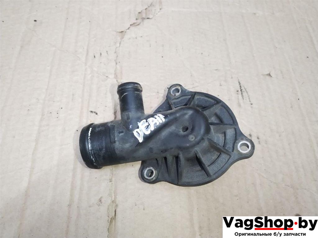 корпус термостата Audi Q7 4L 2008, 3.0 л., TDi, дизель, АКПП, черный, внедорожник 5 дв., полный привод, 059121111N - фото №1
