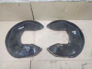 защитный кожух тормозного механизма Audi A6 4F/C6 [рестайлинг] 2010, 2.7 л., TDi, CAN, дизель, АКПП, черный, седан, передний привод, 4F0615611, 4F0615612