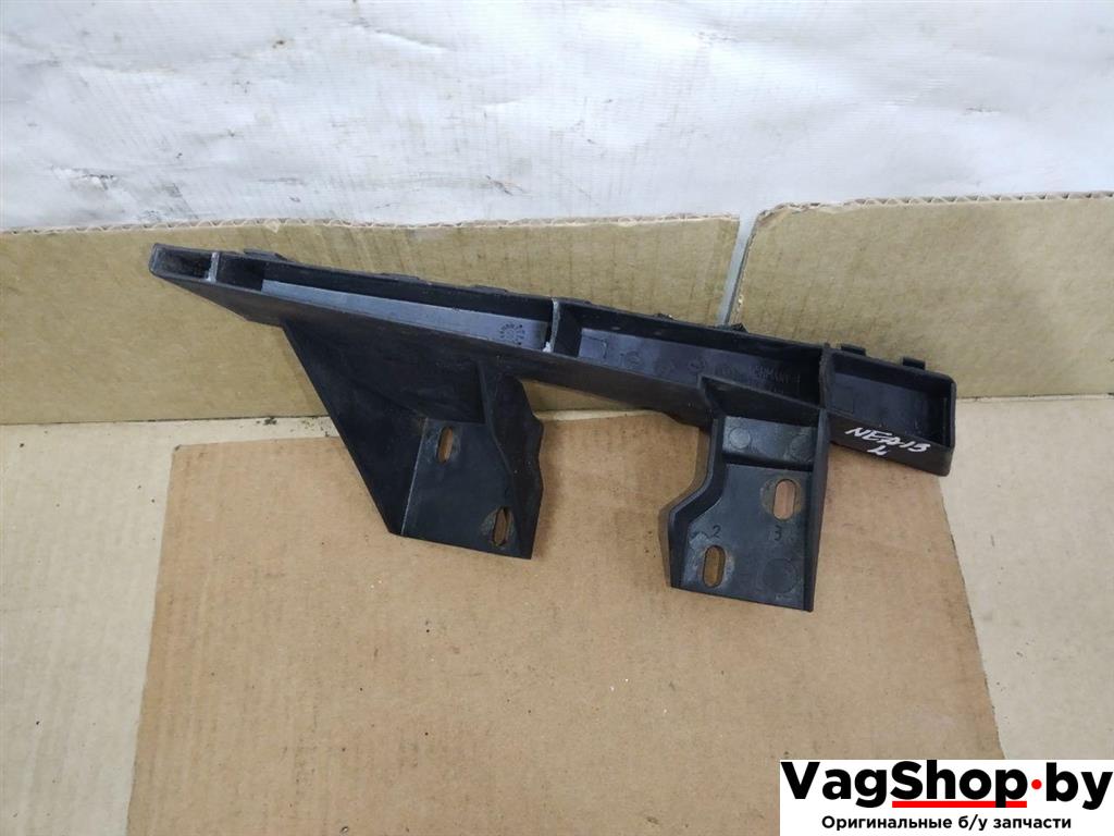 Крепление бампера переднего Audi Q7 4L 2007, 3.0 л., TDi, BUG, дизель, АКПП, черный, внедорожник 5 дв., полный привод, 4L0807333A - фото №1