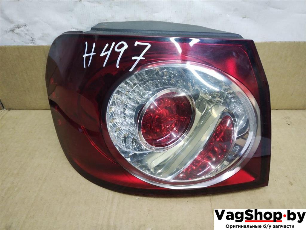 фонарь задний левый Volkswagen Golf Plus 2 поколение 2010, 1.6 л., TDi, CAY, дизель, АКПП, красный, хетчбэк 5 дв., передний привод, 5M0945095R - фото №1