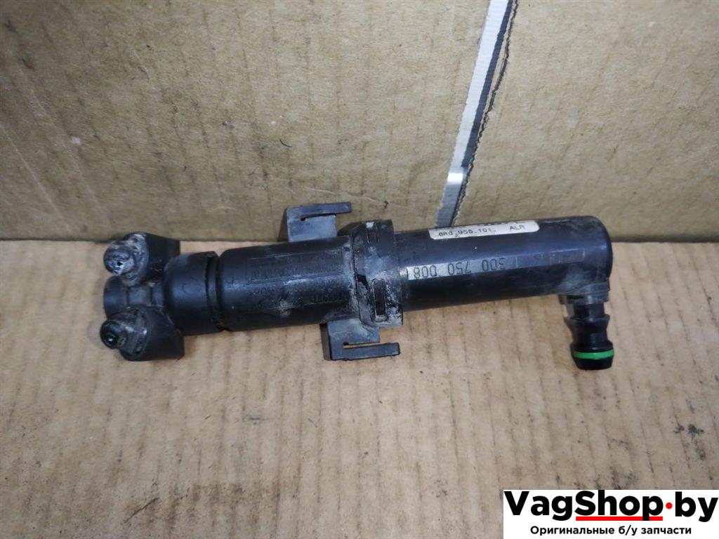 форсунка омывателя фары Audi Q5 8R 2011, 3.0 л., TDi, CCW, дизель, АКПП, серый, внедорожник 5 дв., полный привод, 8R0955101 - фото №1