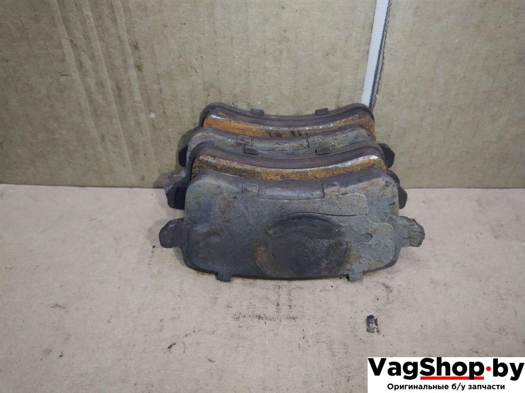 тормозные колодки Audi Q5 8R 2011, 3.0 л., TDi, CCW, дизель, АКПП, серый, внедорожник 5 дв., полный привод - фото №1