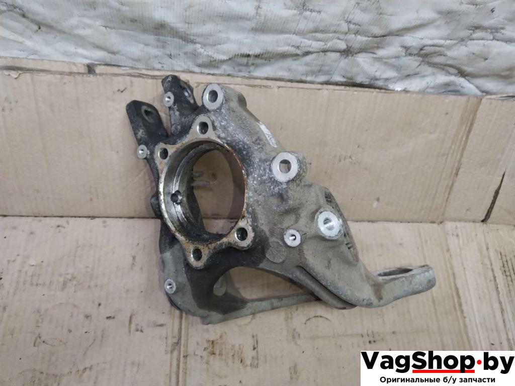 кулак задний правый Audi Q5 8R 2011, 3.0 л., TDi, CCW, дизель, АКПП, серый, внедорожник 5 дв., полный привод, 8R0505436C, 8R0505432F - фото №1