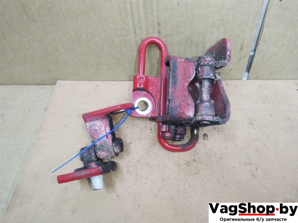 петля двери Volkswagen Golf Plus 2 поколение 2010, 1.6 л., TDi, CAY, дизель, АКПП, красный, хетчбэк 5 дв., передний привод, 1K9833401E, 1K4833411Q - фото №1