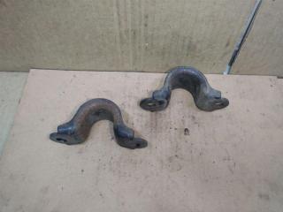 крепление стабилизатора / втулки стабилизатора Volkswagen Caddy 3 поколение 2006, 1.9 л., TDi, BJB, дизель, МКПП, синий светлый, минивэн, передний привод, 7H0511417A