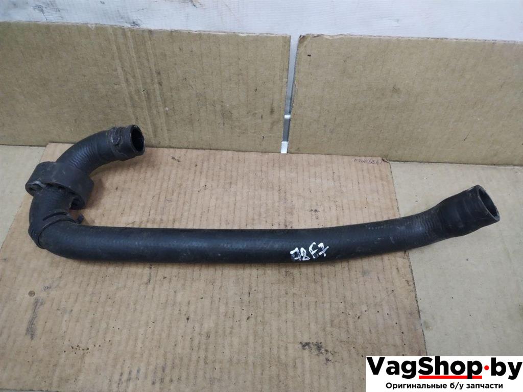 патрубок (трубопровод, шланг) Volkswagen Touareg 2 поколение 2013, 3.6 л., FSI, CGR, бензин, АКПП, серый, внедорожник 5 дв., полный привод, 7P0122049H - фото №1