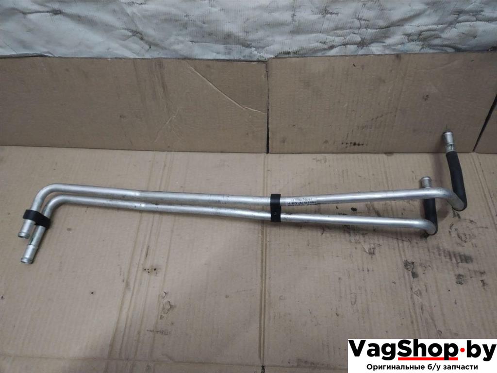 трубка охлаждающей жидкости Volkswagen Sharan 2 поколение 2011, 2.0 л., TDi, CFF, дизель, МКПП, черный, минивэн, передний привод, 7N0815097A - фото №1