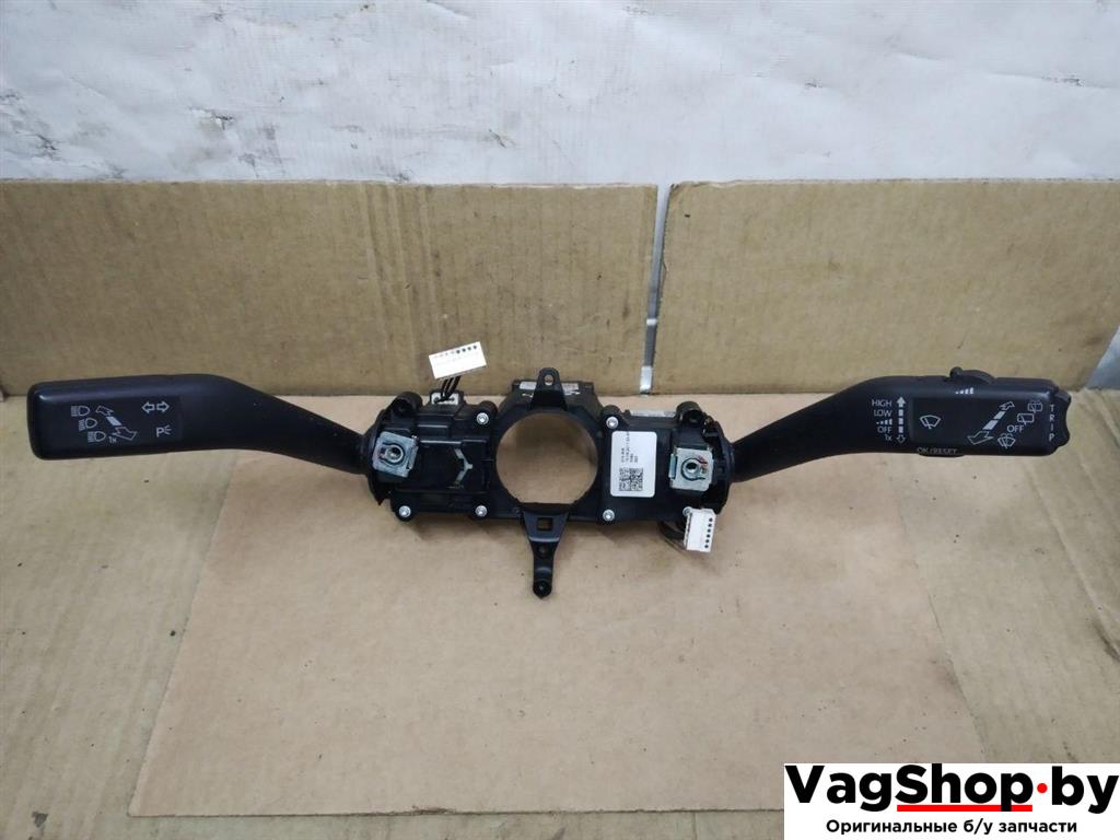 переключатель подрулевой (стрекоза) Volkswagen Sharan 2 поколение 2011, 2.0 л., TDi, CFF, дизель, МКПП, черный, минивэн, передний привод, 5K0953521BJ, 5K0953502L - фото №1