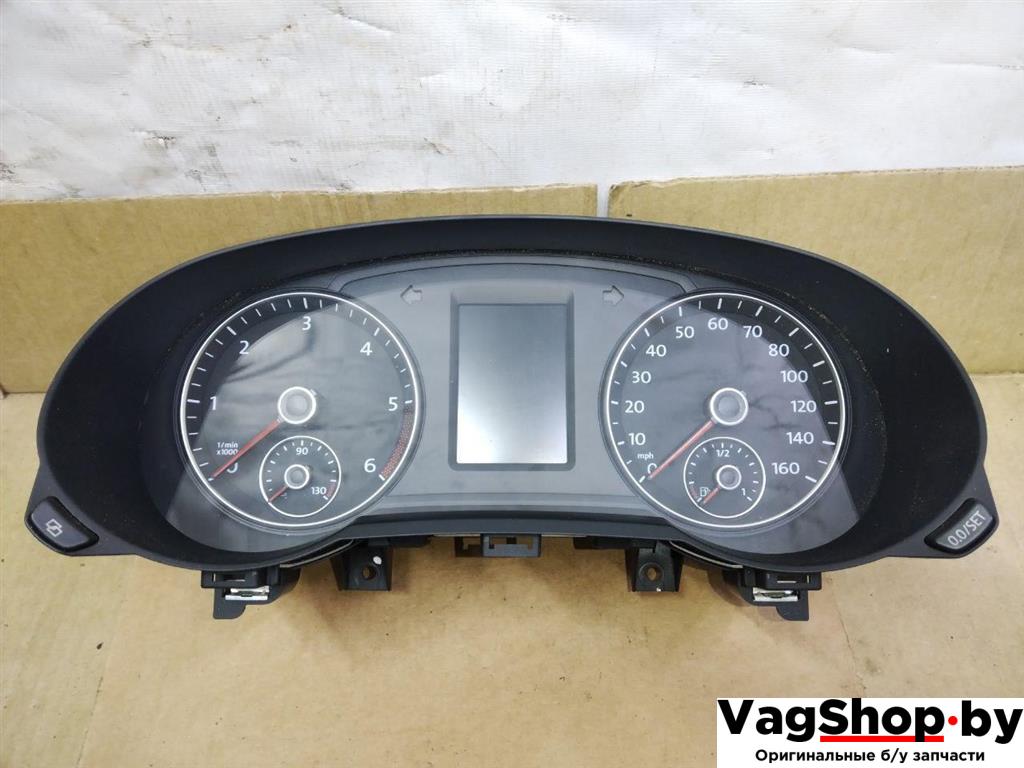 щиток приборов (приборная панель) Volkswagen Sharan 2 поколение 2011, 2.0 л., TDi, CFF, дизель, МКПП, черный, минивэн, передний привод, 7N0920960E - фото №1