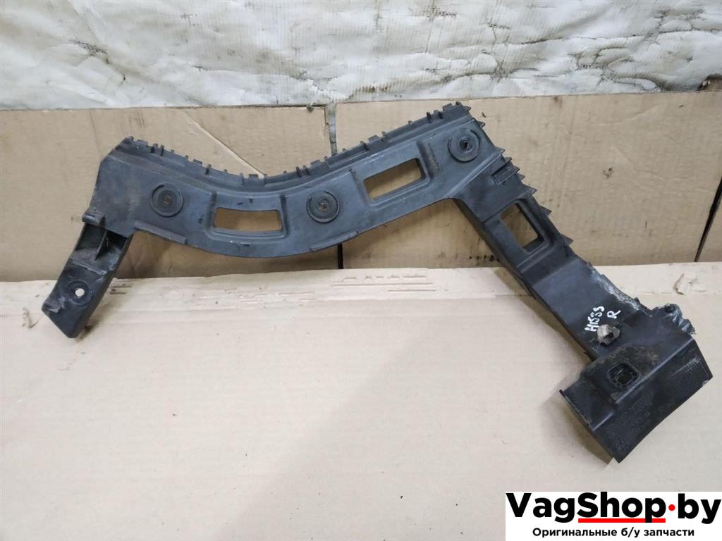 Крепление бампера заднего Volkswagen Sharan 2 поколение 2011, 2.0 л., TDi, CFF, дизель, МКПП, черный, минивэн, передний привод, 7N0807394A - фото №1