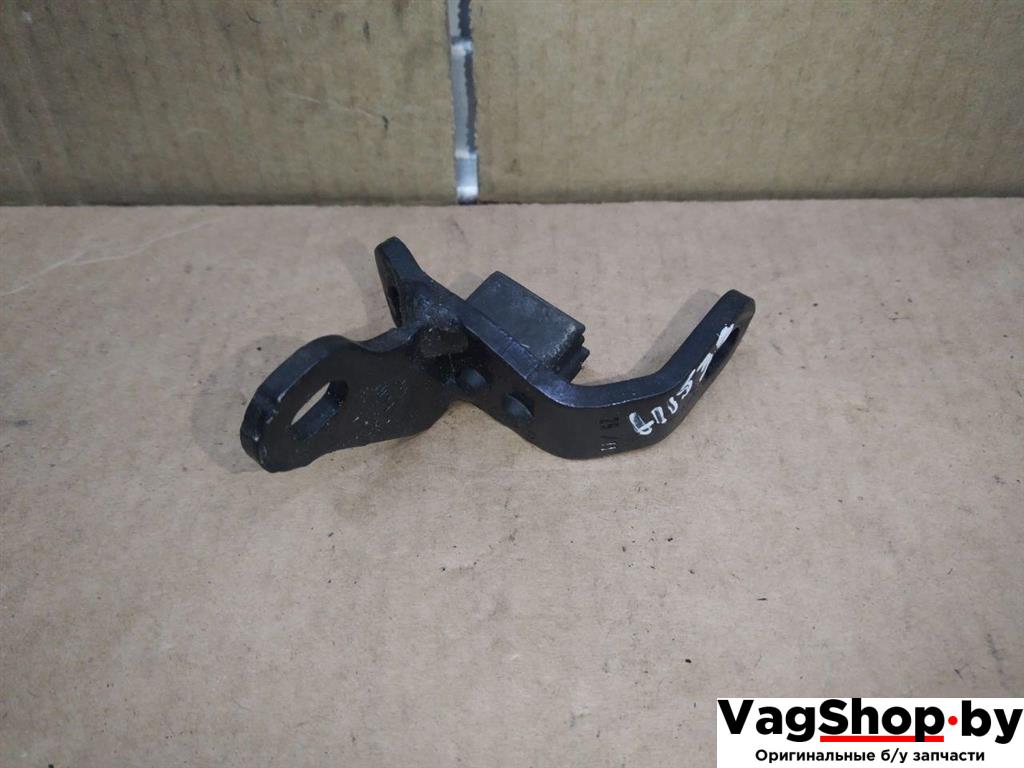 ограничитель открывания двери Volkswagen Sharan 2 поколение 2011, 2.0 л., TDi, CFF, дизель, МКПП, черный, минивэн, передний привод, 7N0843413C - фото №1