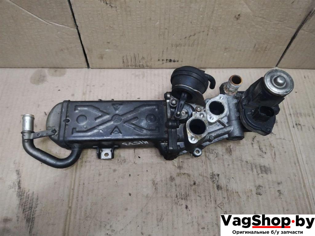 охладитель EGR / Радиатор EGR Volkswagen Sharan 2 поколение 2011, 2.0 л., TDi, CFF, дизель, МКПП, черный, минивэн, передний привод, 03L131512BL - фото №1