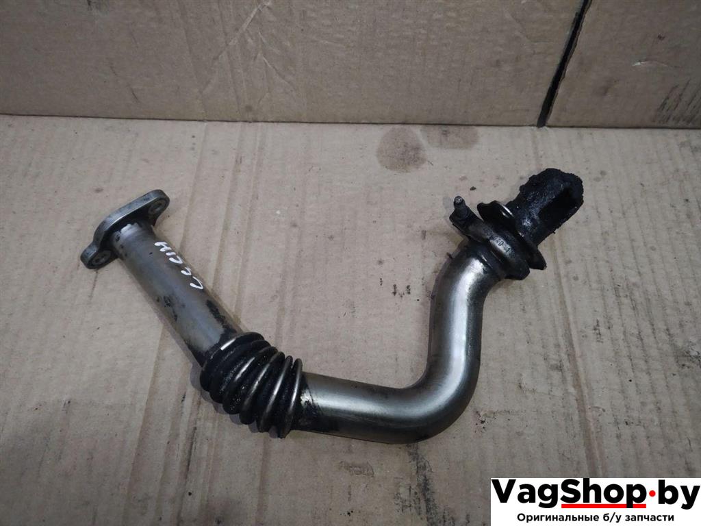 трубка системы рециркуляции EGR Volkswagen Sharan 2 поколение 2011, 2.0 л., TDi, CFF, дизель, МКПП, черный, минивэн, передний привод, 03L131521R - фото №1