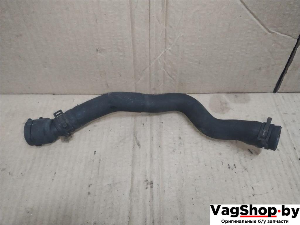 патрубок (трубопровод, шланг) Volkswagen Sharan 2 поколение 2011, 2.0 л., TDi, CFF, дизель, МКПП, черный, минивэн, передний привод, 7N0122073AB, 7N0122291C - фото №1