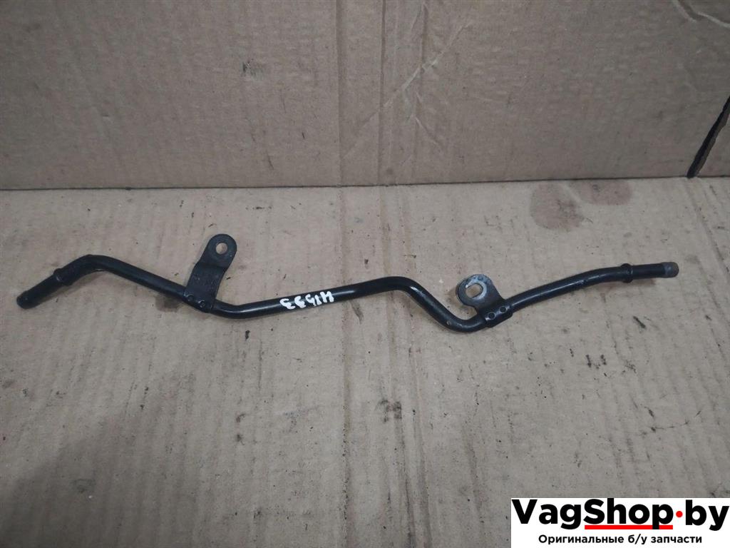 трубка охлаждающей жидкости Volkswagen Sharan 2 поколение 2011, 2.0 л., TDi, CFF, дизель, МКПП, черный, минивэн, передний привод, 5K0121070C - фото №1