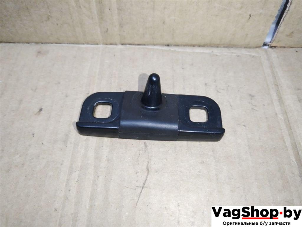 роликовая направляющая Volkswagen Sharan 2 поколение 2011, 2.0 л., TDi, CFF, дизель, МКПП, черный, минивэн, передний привод, 7N0843841B - фото №1