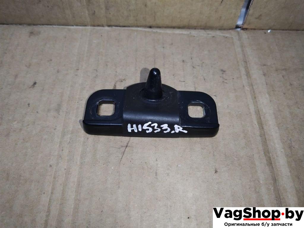 роликовая направляющая Volkswagen Sharan 2 поколение 2011, 2.0 л., TDi, CFF, дизель, МКПП, черный, минивэн, передний привод, 7N0843844 - фото №1