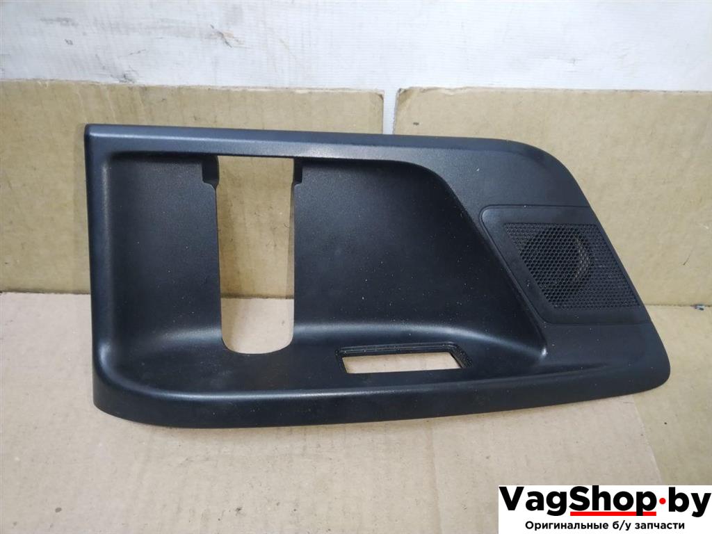ручка внутренняя задняя правая Volkswagen Sharan 2 поколение 2011, 2.0 л., TDi, CFF, дизель, МКПП, черный, минивэн, передний привод, 7N0035411A, 7N0868162A - фото №1
