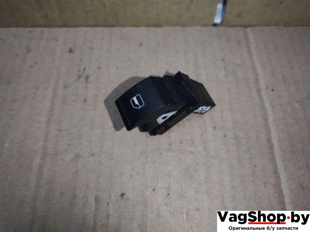 кнопка стеклоподъемника переднего правого Volkswagen Sharan 2 поколение 2011, 2.0 л., TDi, CFF, дизель, МКПП, черный, минивэн, передний привод, 7L6959855B - фото №1