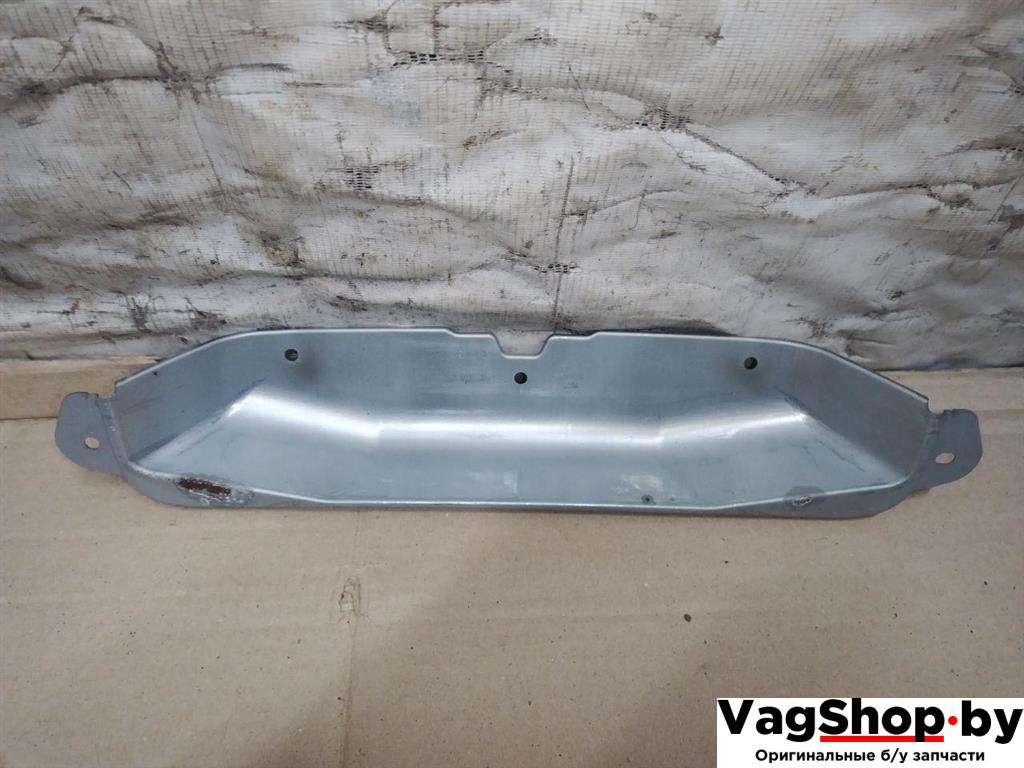 кронштейн (крепление) Volkswagen Golf Plus 2 поколение 2010, 1.6 л., TDi, CAY, дизель, АКПП, красный, хетчбэк 5 дв., передний привод, 5M0827129 - фото №1