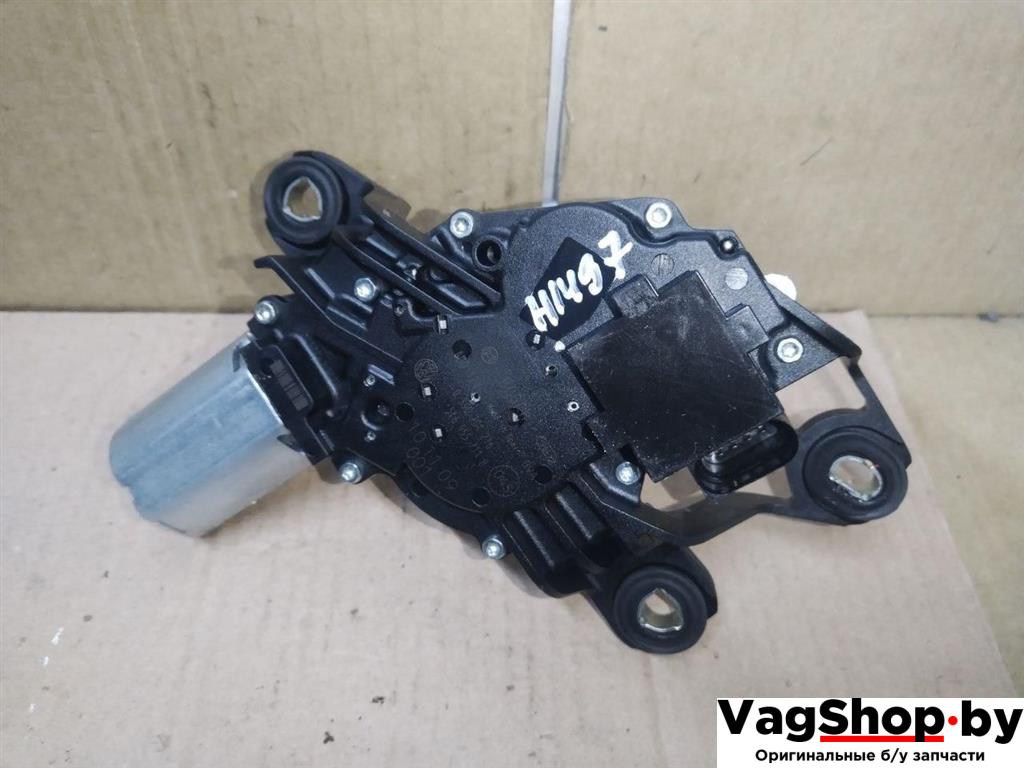 моторчик заднего стеклоочистителя (дворника) Volkswagen Golf Plus 2 поколение 2010, 1.6 л., TDi, CAY, дизель, АКПП, красный, хетчбэк 5 дв., передний привод, 5K6955711B - фото №1